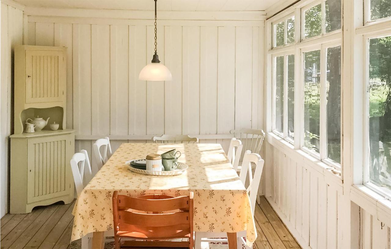 Amazing Home In Faerjestaden With Kitchen Экстерьер фото